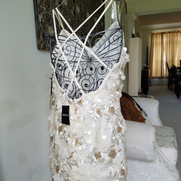 Forever 21 Gold Sequins Dress size Small - Picture 4 of 8